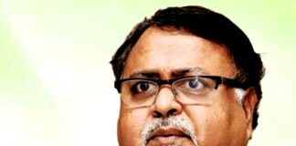 ফের অসুস্থ পার্থ, পেসমেকারে সমস্যা কাকুর