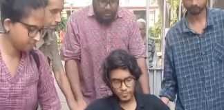 হাসপাতালে উপাচার্য -র সঙ্গে দেখা করলেন যাদবপুরের আন্দোলনকারীরা