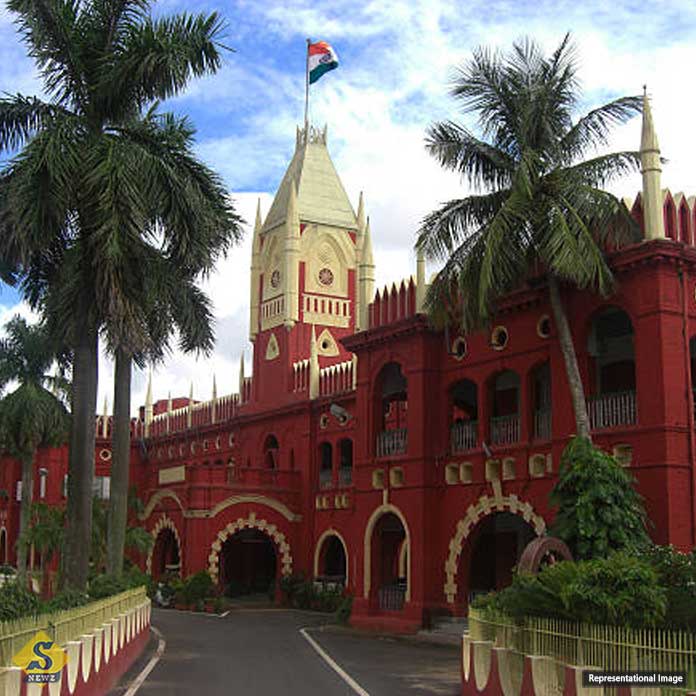 আদালত অবমাননায় মামলার শুনানি পিছলো সোমে
