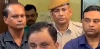 বঞ্চিত-যোগ্যদের পাশে রাজ্য, আশ্বাস ব্রাত্য-র