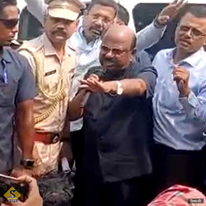 মুর্শিদাবাদ : মুখ্যমন্ত্রীর সঙ্গে কথা বলবেন রাজ্যপাল