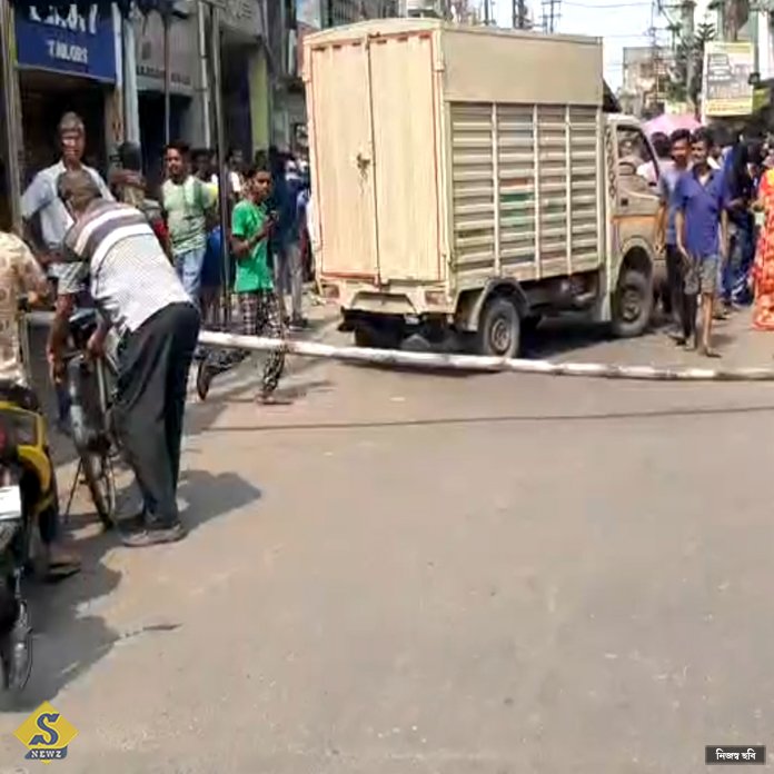 Child-crushed-by-municipal-garbage-truck