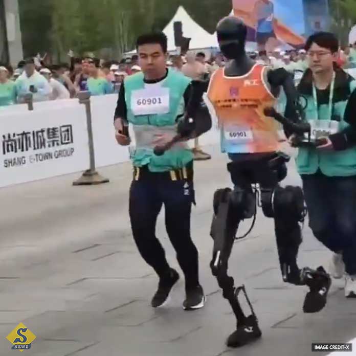 Humanoid-robot-runs-half-marathon