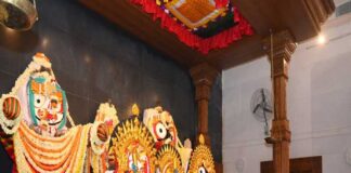 প্রসাদ-ছবি রাজ্যের সব বাড়িতে পৌঁছবে : মুখ্যমন্ত্রী