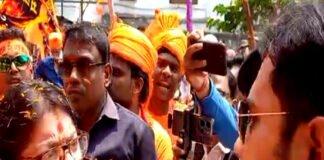 কেষ্টপুরে লকেটের মিছিলে বাধা, ইসলামপুরেও