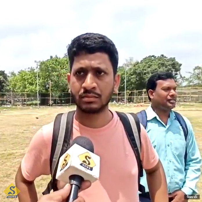 স্কুলমুখী নয়, চাকরি ফেরাতেই হবে, অনড় চাকরিহারারা