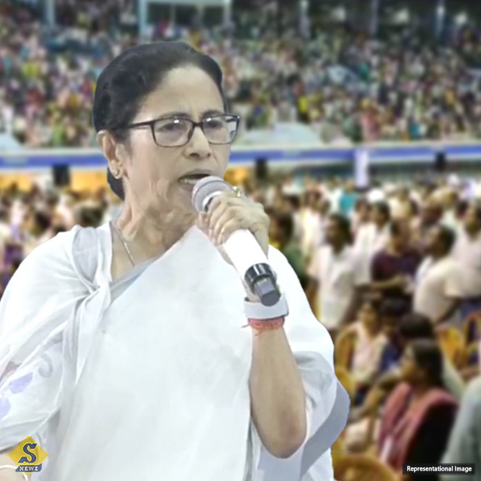 চাকরিপ্রার্থীদের বচসা-ধুন্ধুমার, বিভিন্ন ভূমিকায় মুখ্যমন্ত্রী 