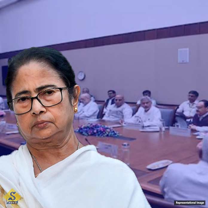সর্বদলীয় বৈঠক না ডেকে সংসদীয় কেন, প্রশ্ন তৃণমূলের