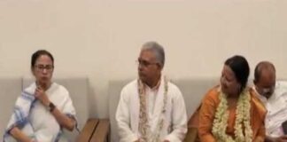 মন্দিরে দিলীপ, দিঘায় তৃণমূলের সার্জিক্যাল স্ট্রাইক