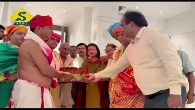 অপেক্ষার প্রহর, কবিতায় জগন্নাথ মন্দিরের ছবি পোস্ট মুখ্যমন্ত্রীর