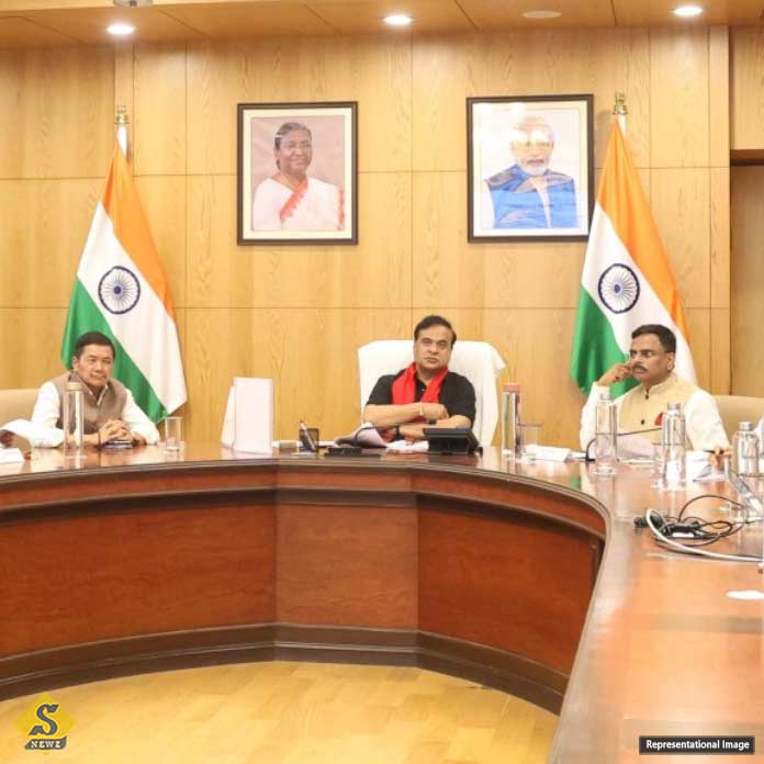 সমস্ত সরকারি কাজে বাধ্যতামূলক অসমিয়া, সিদ্ধান্ত হিমন্তের