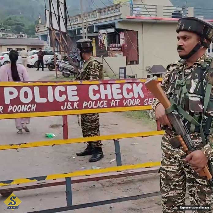 কাশ্মীরে নিয়ন্ত্রণরেখার কাছে ধরা পড়লেন পাকিস্তানি