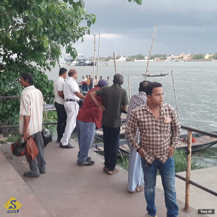 Student-drowned-in-Uttarpara-College-Ghat