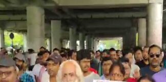 চাকরিহারা শিক্ষকদের মঞ্চে পড়ুয়ারাও, একগুচ্ছ পদক্ষেপ