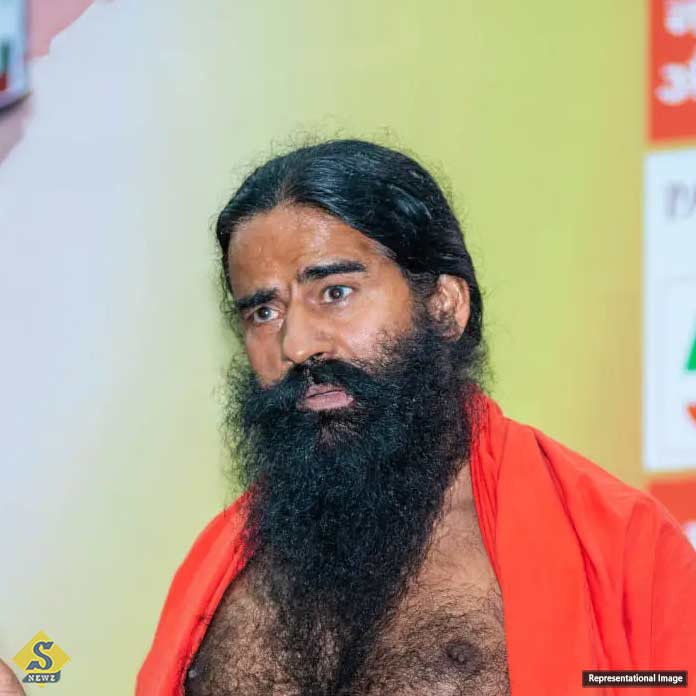 আদালতে ফের ভর্ৎসিত যোগগুরু রামদেব 