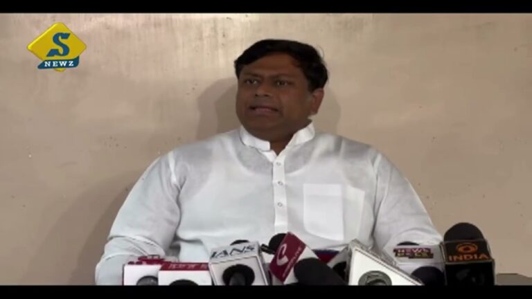 দেশপ্রেম তাঁর কাছে বুজরুকি, সুমনের পোস্টে পাল্টা সুকান্ত