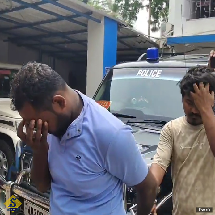 A-teenager-who-had-come-to-work-in-the-Rabindranagar-police-station-area-of-__Ward-No.-8-of-Maheshtala-Municipal-Corporation-was-accused-of-stealing-a-phone.