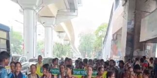 চাকরি ফেরত চেয়ে বিকাশভবন অভিযান শিক্ষাকর্মীদের