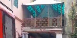 বউবাজারে ভেঙে পড়ল বাড়ি, আতঙ্ক