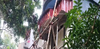 নোদাখালিতে চোরের বাড়ি মার্বেলের, ট্রেড মিল-বাইক-দামি আসবাব