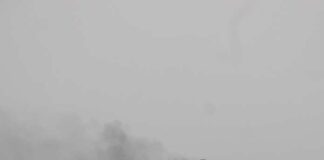 ওমানগামী ভেসেল আগুন, নৌসেনার পদক্ষেপে প্রাণ বাঁচল ১৪ জনের