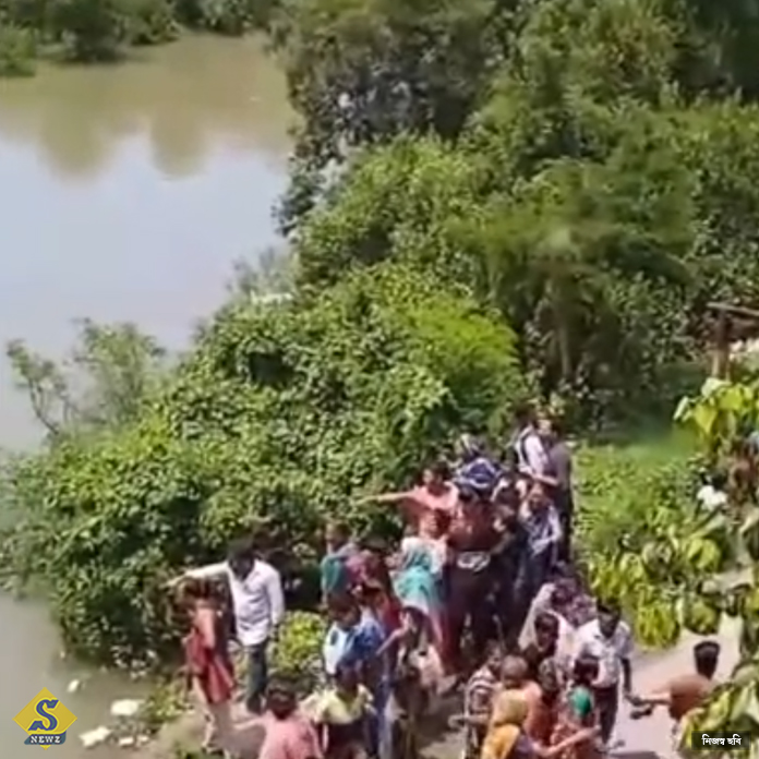 ট্রেন ধাক্কা থেকে বাঁচতে নদীতে ঝাঁপ দাদু-নাতনির