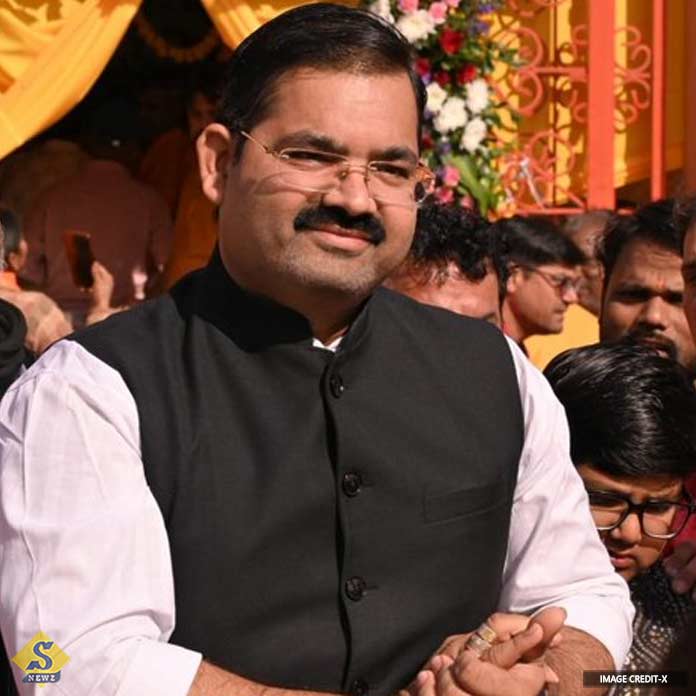 Top-Gujarat-Congress-leader-arrested-for-posting-about-Operation-Sindoor