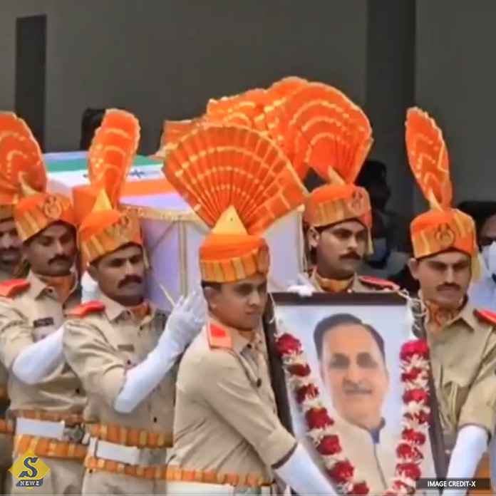 Vijay-Rupani's-body-has-been-handed-over-to-the-family