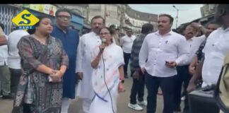 খিদিরপুরে মুখ্যমন্ত্রী, সাহায্য ঘোষণার পর বিক্ষোভ