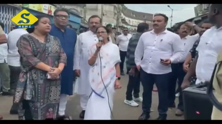 খিদিরপুরে মুখ্যমন্ত্রী, সাহায্য ঘোষণার পর বিক্ষোভ