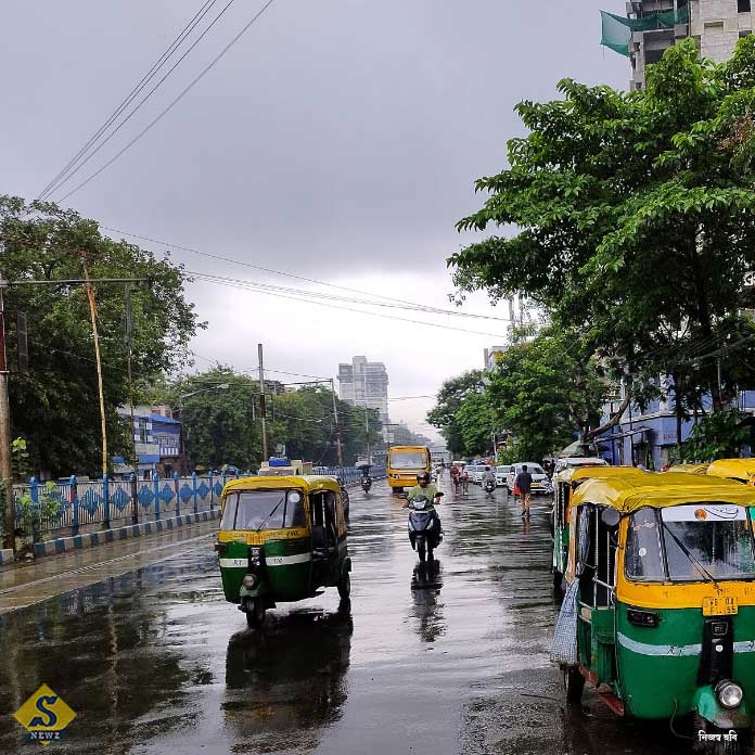 রবি থেকে মঙ্গলবার পর্যন্ত বজ্রবিদ্যুৎ সহ বৃষ্টি কলকাতায়