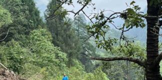 উত্তর সিকিমে আটক বহু পর্যটক, ধস এবার কালিম্পংয়ে