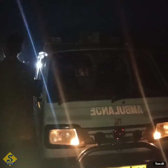 রেললাইনে রিল বানাতে গিয়ে ট্রেনের ধাক্কা, মৃত ২