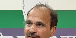 একুশের সভা, মমতাকে কটাক্ষ সেলিম-অধীর