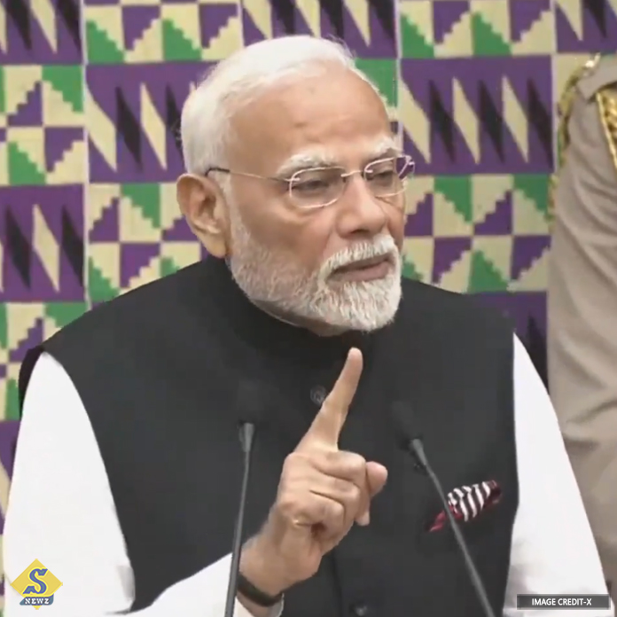 বিশ্বের তৃতীয় অর্থনীতির দিকে ভারত: প্রধানমন্ত্রী