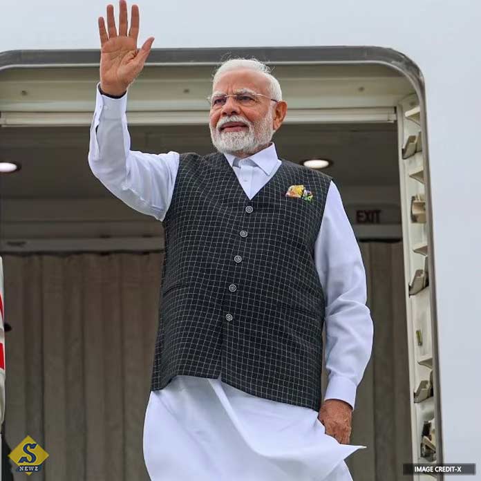 ব্রিটেনে বাণিজ্যচুক্তি সেরে মলদ্বীপ যাবেন প্রধানমন্ত্রী