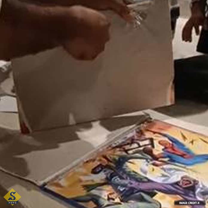 Passenger-caught-smuggling-40-crores-worth-of-cocaine-inside-comics