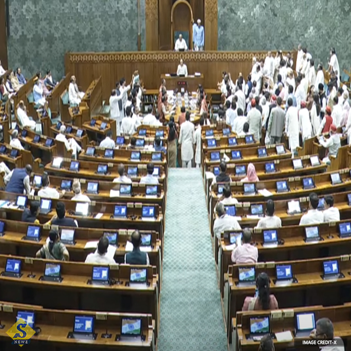 Pending-Lok-Sabha-in-uproar-over-Pahelgaon-issue