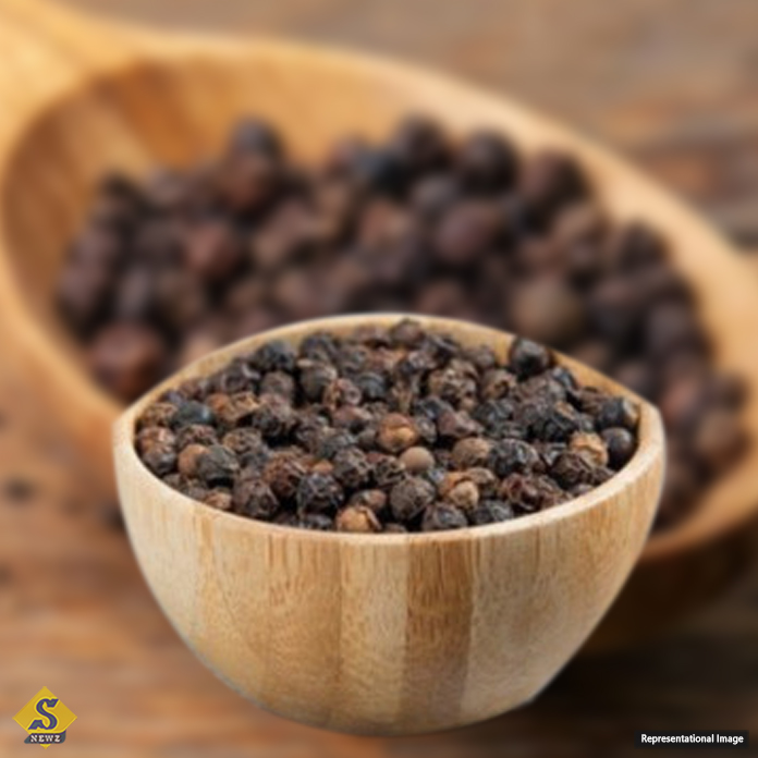ঠাণ্ডা-কাশির সমস্যা কমাতে মসলা