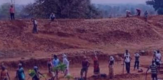 ১০০ দিনের কাজ, হাইকোর্টের রায়কে চ্যালেঞ্জ করে শীর্ষ আদালতে কেন্দ্র