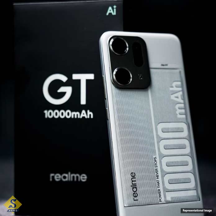 10,000-mAh-battery-in-mobile