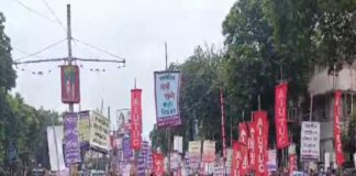 ভাতা বৃদ্ধি সহ একাধিক দাবিতে আশাকর্মীদের জমায়েতে স্তব্ধ রাসবিহারী