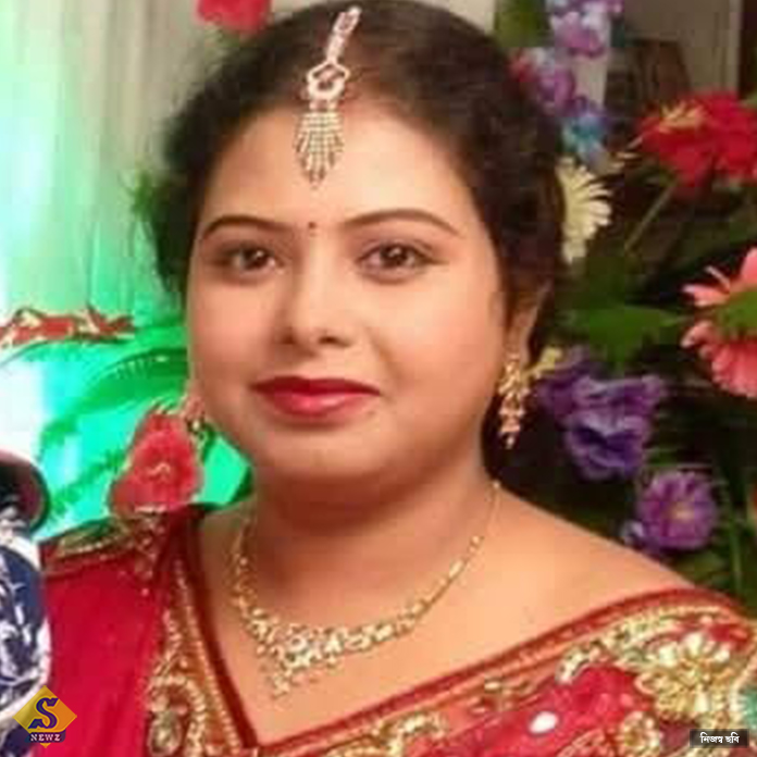 অযোগ্যদের তালিকায় বীরভূমের বিজেপি নেতার স্ত্রী!