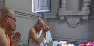 জন্মাষ্টমীতে শুভেচ্ছা মুখ্যমন্ত্রী-রাজ্যপালের, বেলুড়ে কাঠামো পুজো