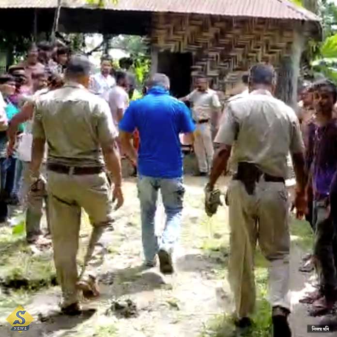স্ত্রীকে খুন করে ফুসফুস নিয়ে গ্রামে ঘুরল স্বামী