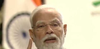 কৃষকদের স্বার্থের সঙ্গে আপস নয়, বার্তা মোদীর