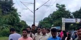 ট্রেনের ধাক্কায় হাবরায় তৃণমূল নেতার মৃত্যু