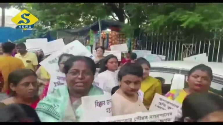 শুভেন্দুর কুকথায় সরব, অনুব্রত প্রশ্নে পুলিশের স্ত্রীরা হারালেন মেজাজ