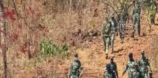 ছত্তীসগঢ়ের বস্তারে আত্মসমর্পণ ১৬ মাওবাদীর