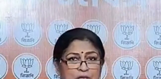 সিনেমাকে বন্ধ করে ইতিহাসকে মুছে ফেলা যায় না : রূপা